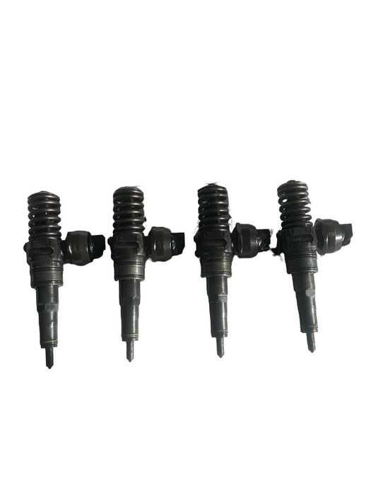 Set Injectoare Combustibil Volkswagen Passat 3B3 2000 - 2005 1.9 Tdi Avf 038130073Ba