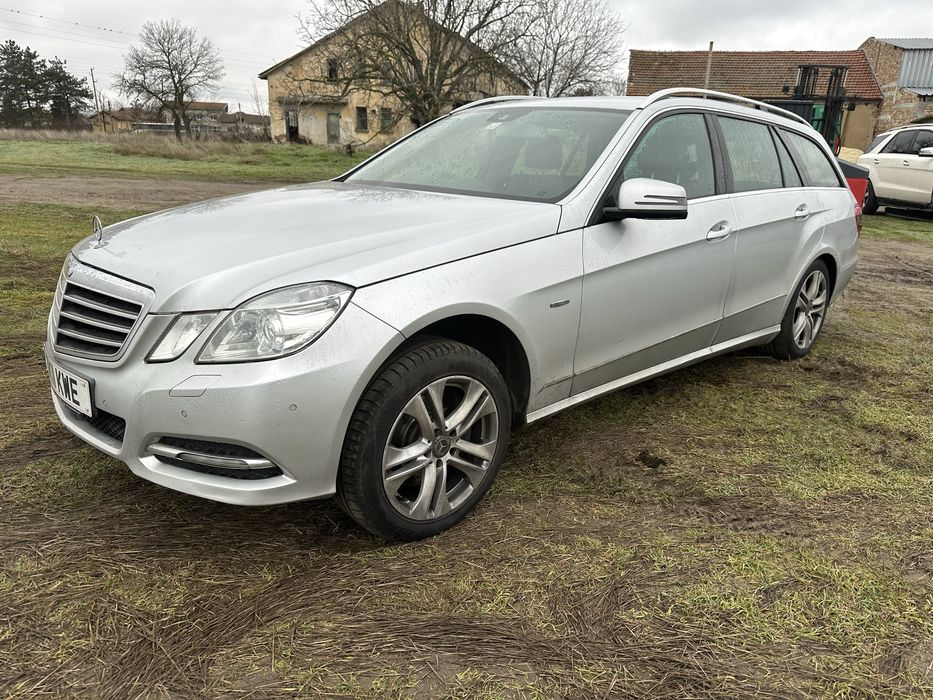 НА ЧАСТИ Mercedes-benz E350cdi W212 mercedes е класа в212 ом642852