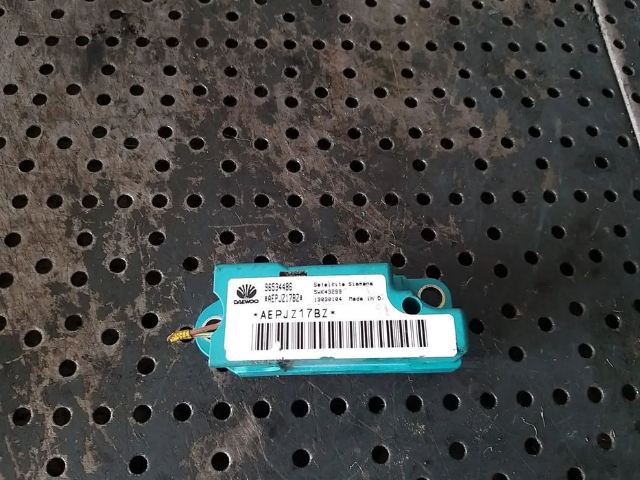 Senzor impact dreapta chevrolet kalos 96534486