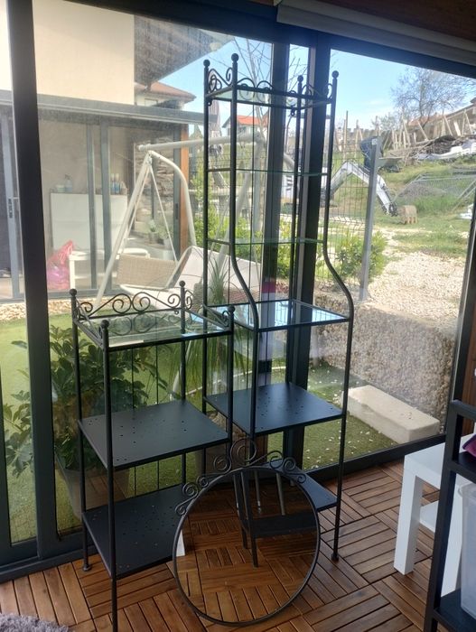 Комплект етажерки и огледало от Икеа