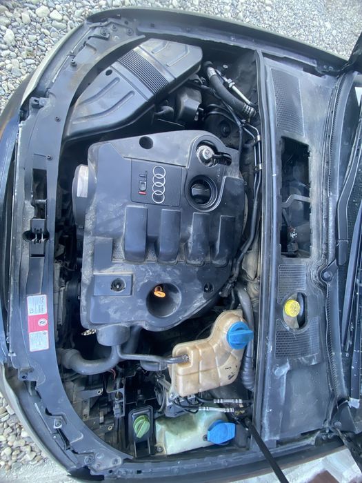 Audi 4 b6 de vanzare sau dezmembrez