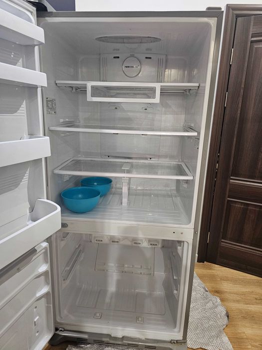 Холодильник Samsung, 470 литров