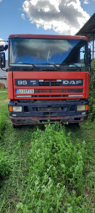 Vândsau schimb Daf basculabil