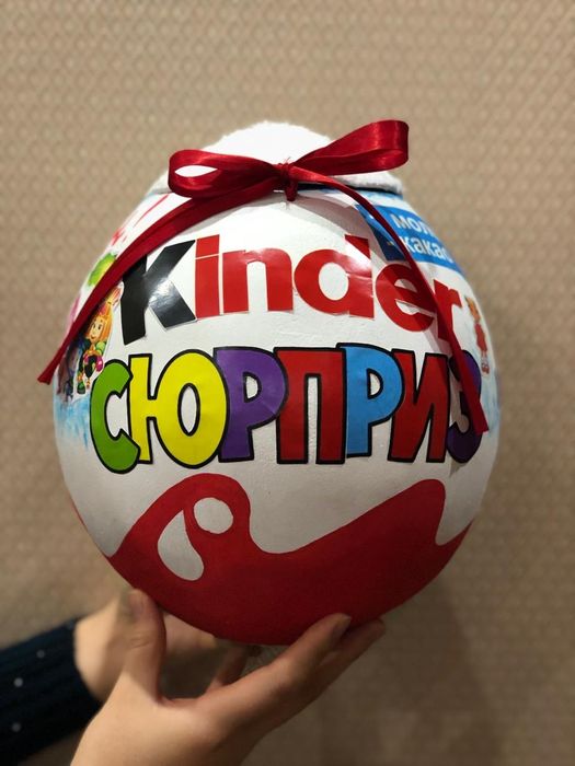 Продаю упаковку виде киндер сюрприза