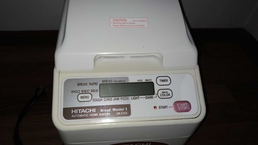 Хлебопечка HITACHI HB-E303