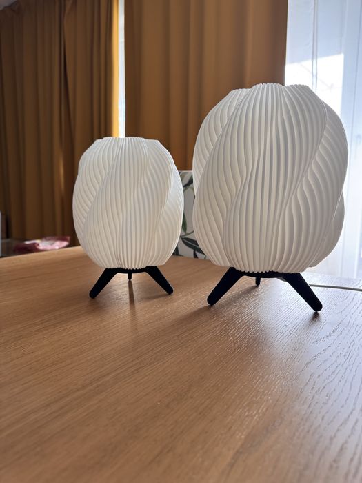 Veioza/lampa printata 3D - design modern, personalizabil