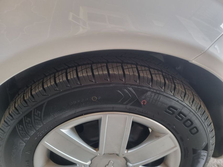 Gentra arenda variantga beriladi. 2000$ 38 oy 300$ dan beriladi