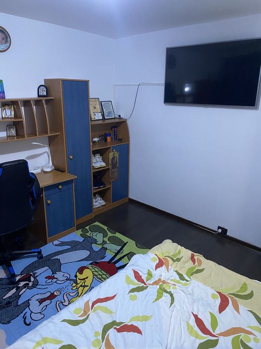 Vand sau schimb cu casa apartament vis-a-vis de Palatul de Justitie