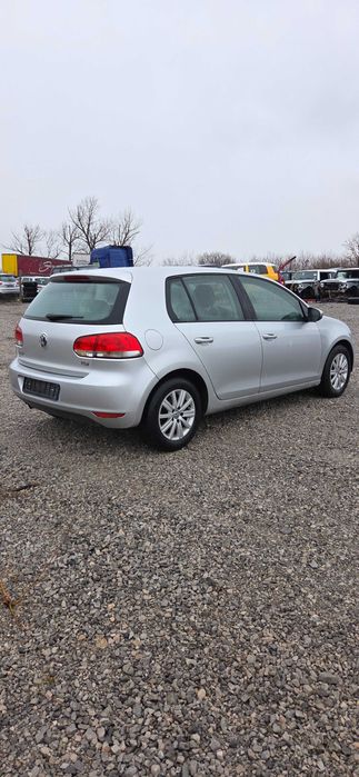 Продавам VW Golf VI 1.6TDI 105кс CAY на части