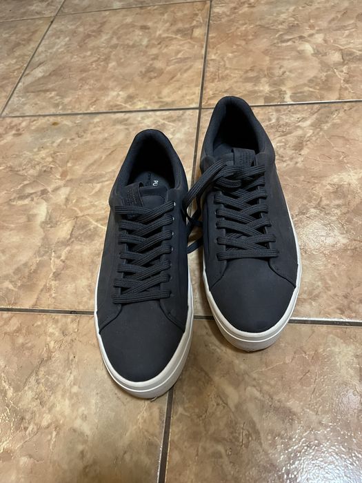 Adidasi Pull&Bear ca noi, marimea 40, purtati o singura data