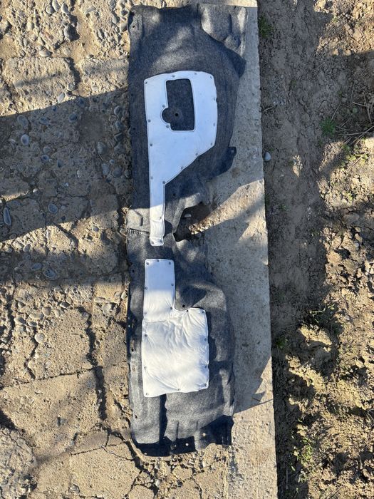 Дверь на камри 75-80