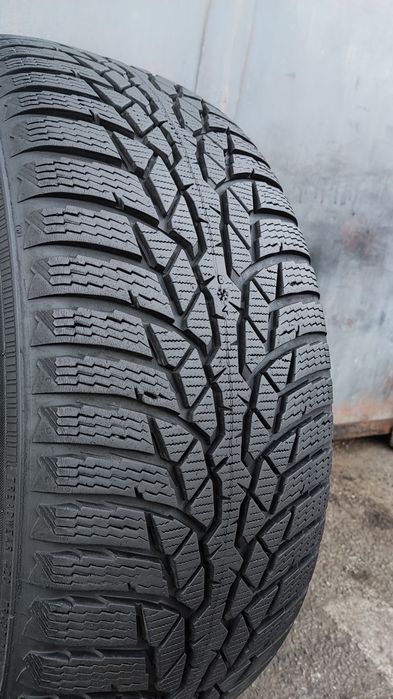 1брой зимна гума 215/55/16 Nokian WRd4
dot22
7mm
Добро състояние на гу