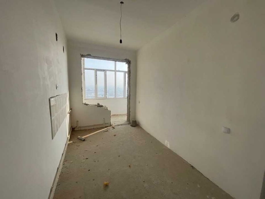 Ko`p qavatli uydagi xonadon