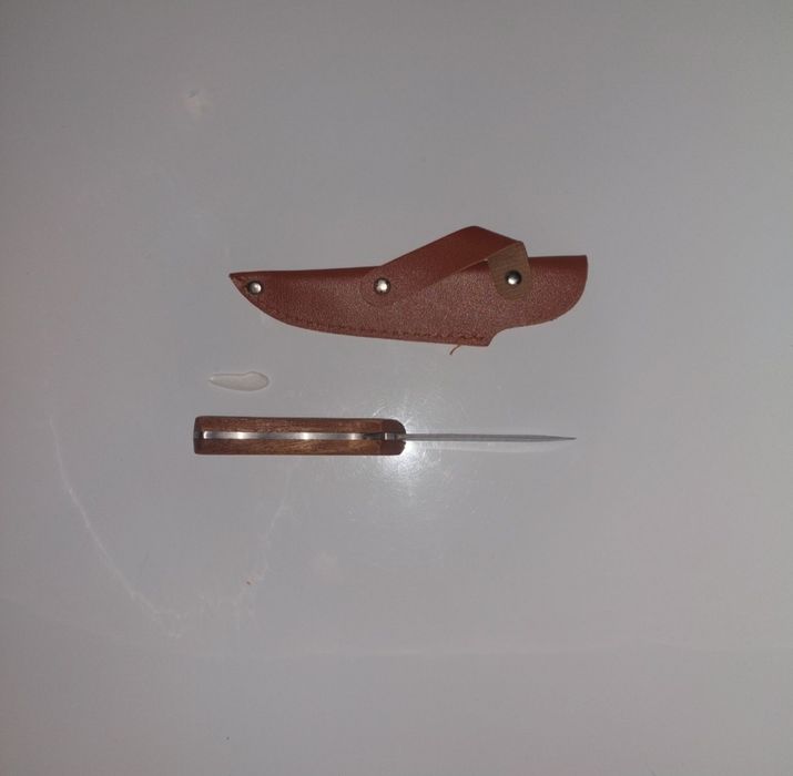 Cutit pentru pescari și drumetie