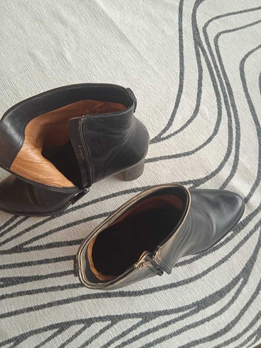 продам черные ботильоны, BASCONI