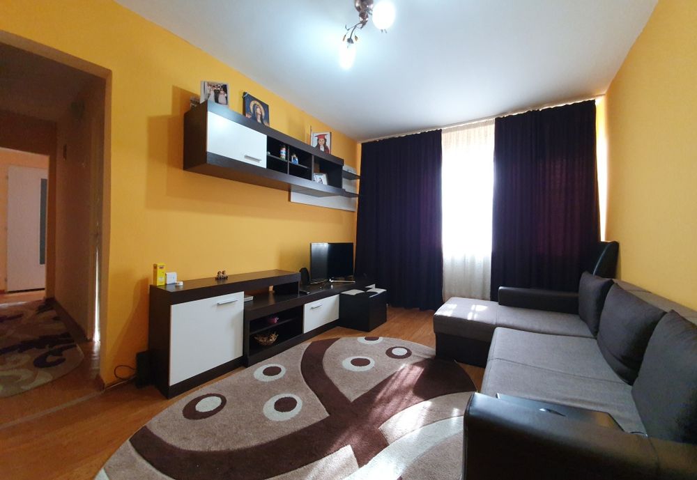 Apt. 4 camere Tunsu Petre