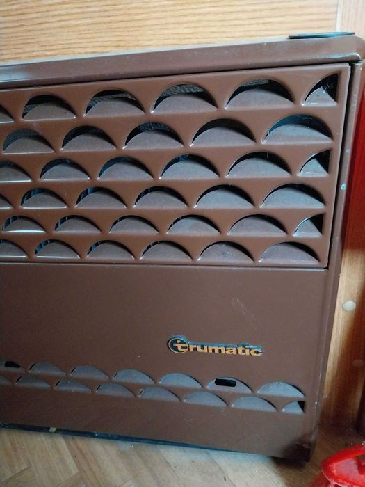 de vanzare rulota wilke 1995  itp expirat .2700 eur neg functionala