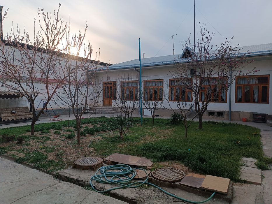 Сотилади 6 сотих