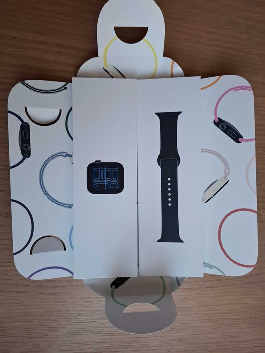 Часовник Apple Watch SE 3 Gen 40mm GPS Midnight