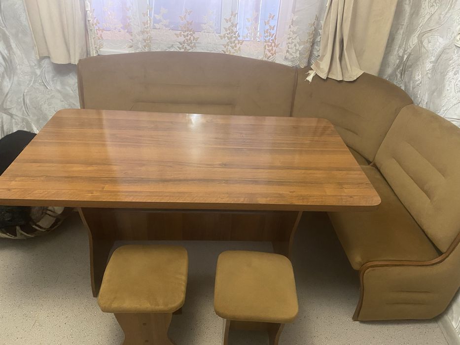 Продам кухонный уголок!