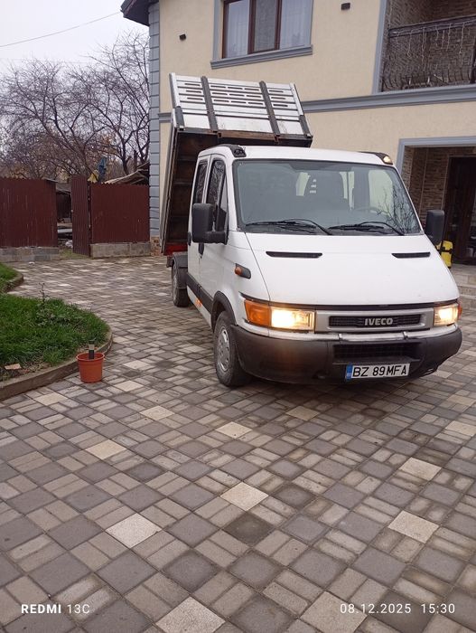 Vând Iveco daily basculabil 7 locuri