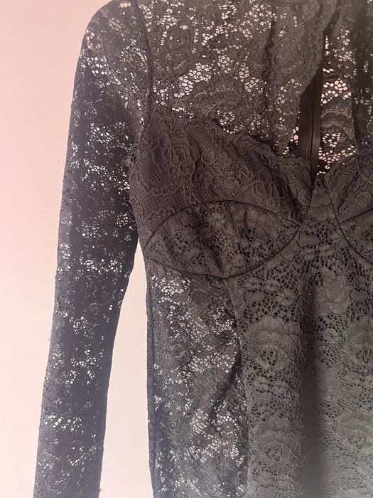 Красиво дантелено боди BIK BOK