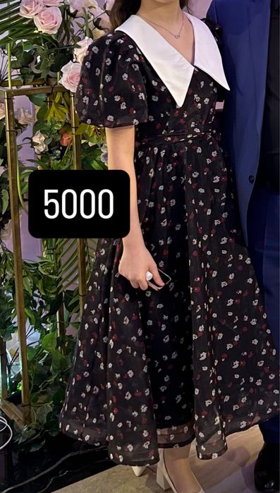 Продаю вечерние платье одевала только 1-2 раза