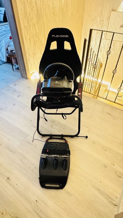 Logitech G923 TrueForce + Playseat Challenge | Stare impecabilă
