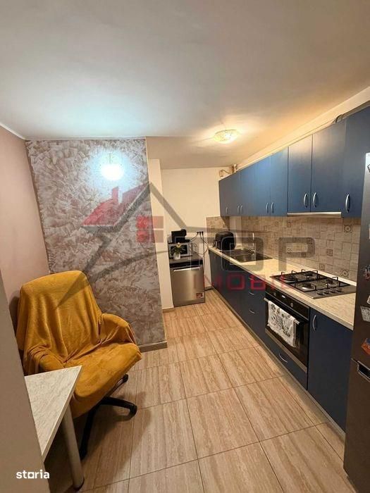 Etaj 1 - Dacia Bicaz, 2 camere decomandat, 65mp, bloc din 91 — fotografia 1