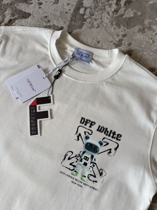 Tricou Off white alb/negru