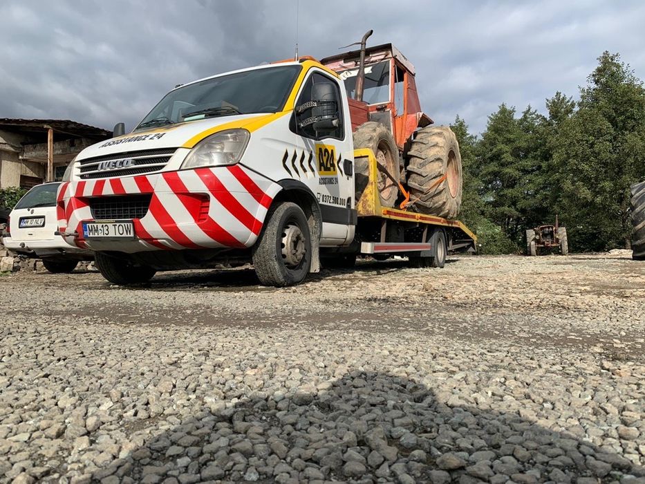 Transport Tractor/Tractoare Utilaje