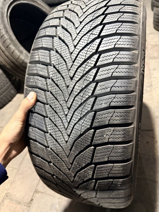 NEXEN 245/40/19 made in Korea