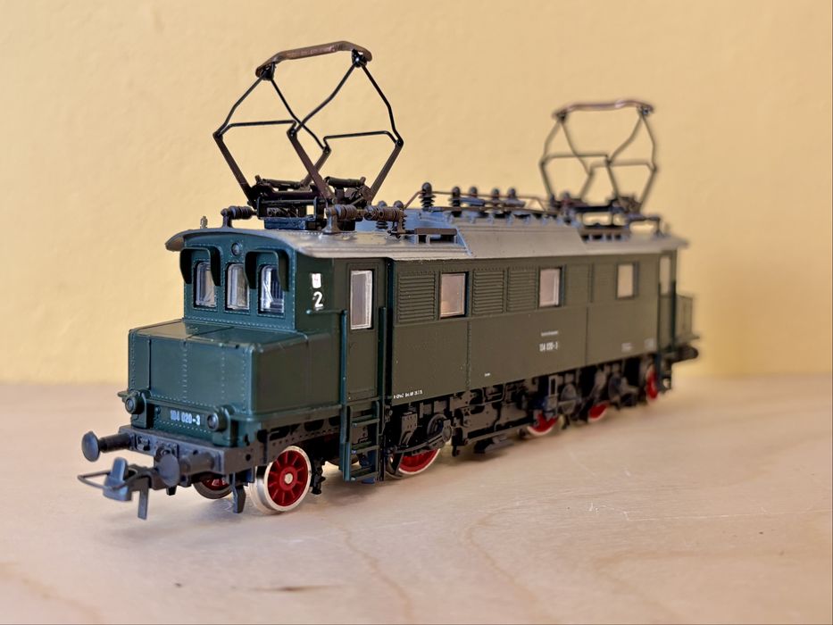 Локомотив Roco 04144S DB BR 104 влак, влакче, Piko