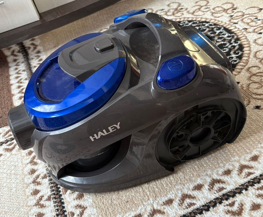 Продам пылесос Haley