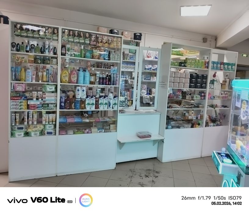 Срочно продам Ветрину