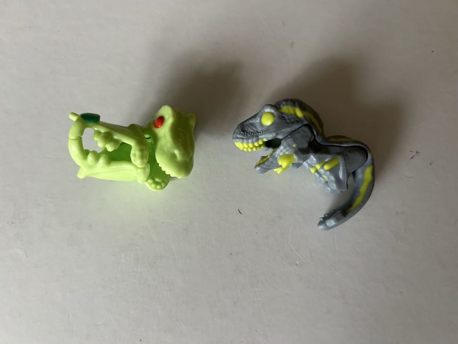 Играчки Kinder Joy - Stranger things, Harry Potter, Super Mario и други.