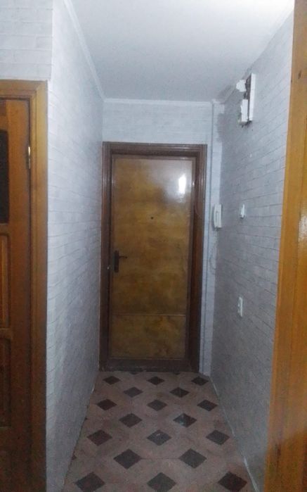 Продам 2 комнатную квартиру