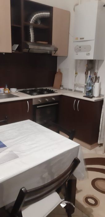 Vand apartament 2 camere