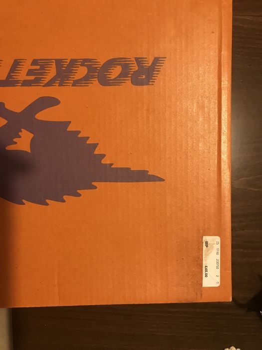 Нови обувки Rocket Dog