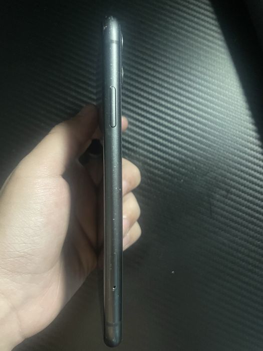 Iphone 11 (айфон)