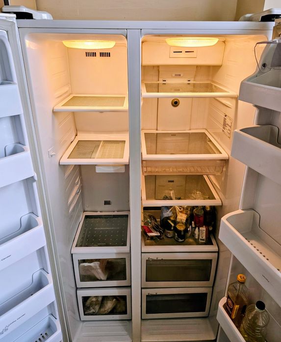 Холодильник Samsung RS20CCSV