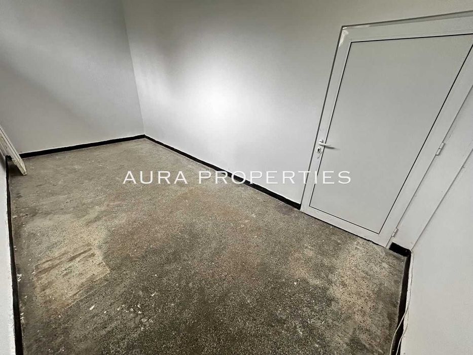 Продава се Магазин в Разград, Център - 106 кв.м за 1732 €/кв.м - Снимка #3