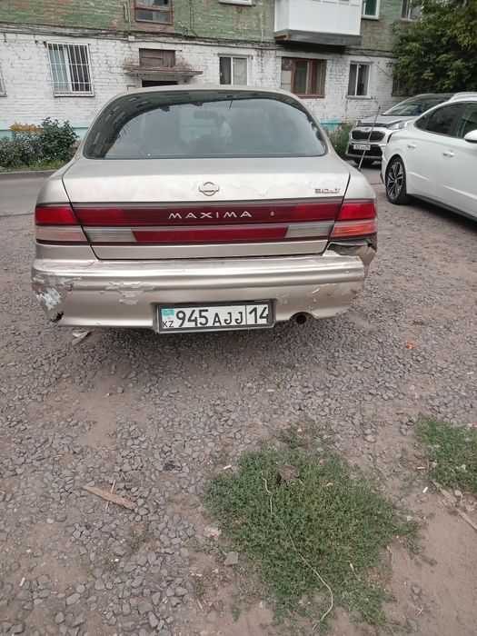 Продам ниссан максима