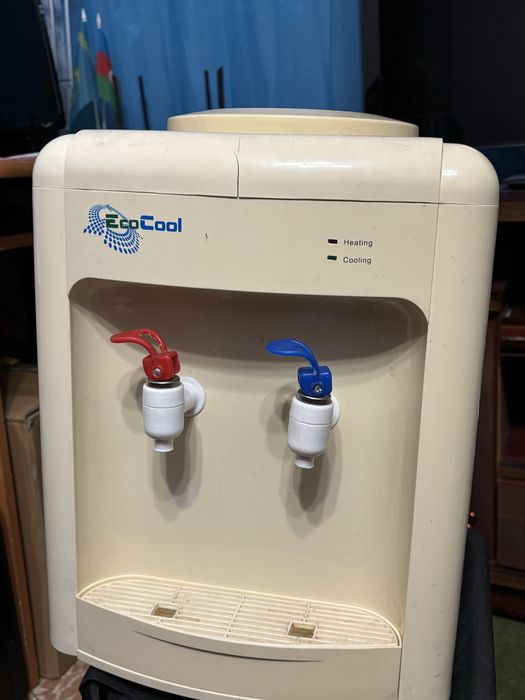 Продам кулер маленький