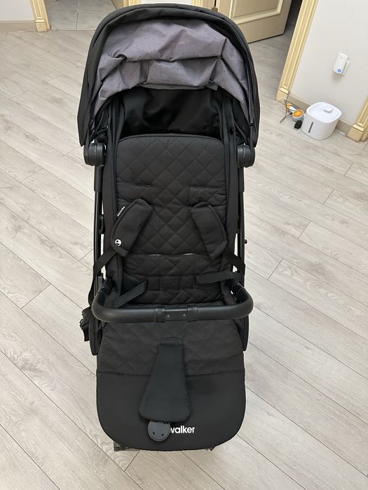 Продам Easy Walker Jackey коляску