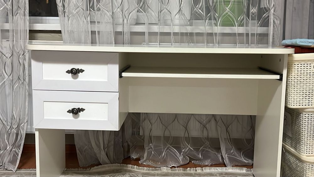 Письменный/ рабочий  стол