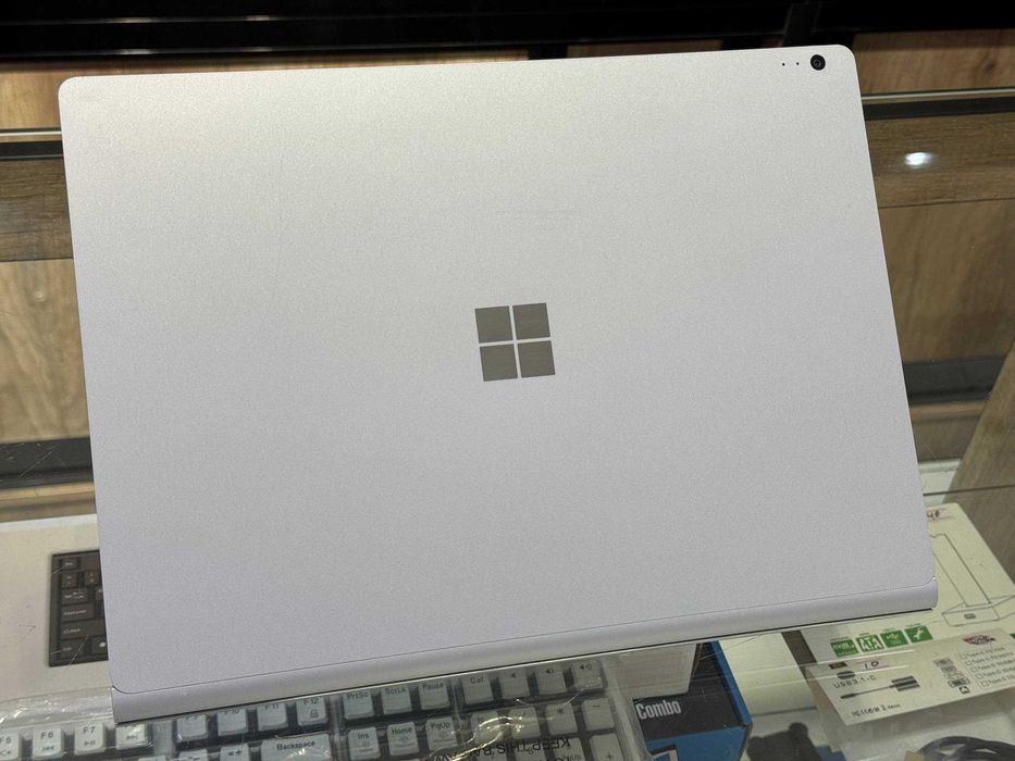 MICROSOFT SURFACE Book 2 CORE i7-8650U GTX1050 2gb ram16 ssd512 Сенсор