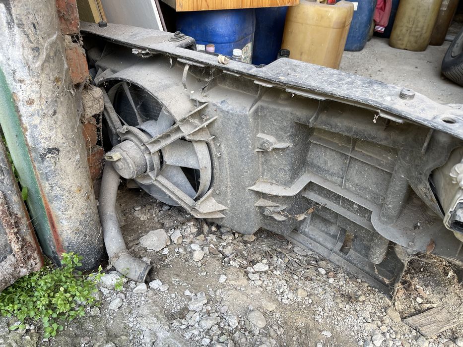 VW GOLF 3 1,6 на части