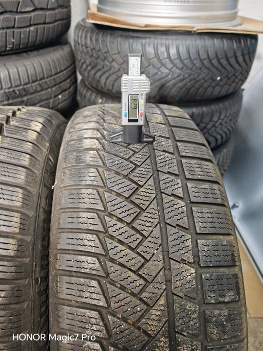 4xCauciucuri de iarna 225 55R17 97H M+S Continental