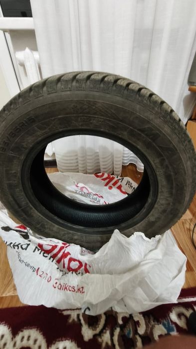 Продам шины бу 4шт